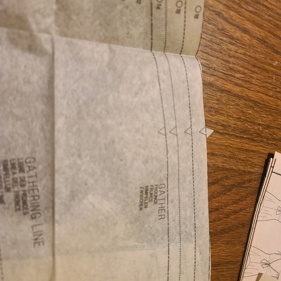 Simplicity cut Summer Top Pattern Size 10-22 Pattern No 4218 - Picture 4 of 5